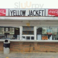 Yellow Jacket Drive In Restaurant outside