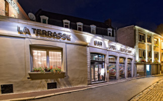 La Terrasse Restaurant inside