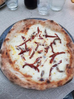 Fiscolo Pizzeria Mediterranea food