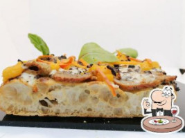Gusto Pizza Di Correa Caicedo Gustavo Adolfo food