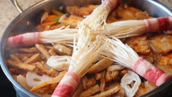 Simmer Huang food