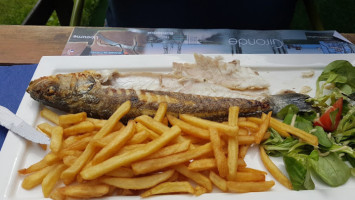 Le Cabanon Du Pêcheur food