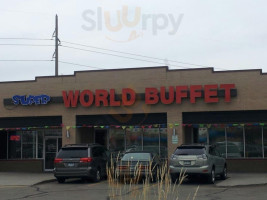 Super World Buffet outside
