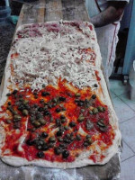 Pizzeria Da Salvatore Ma Tu Vuliv A Pizz inside
