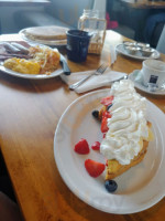 Southern Belle's Pancake House And food