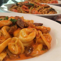 The Original Mama D's Italian Kitchen food