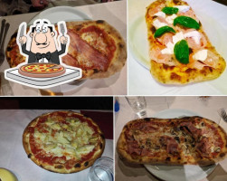 Trattoria Figaro Cucina Con Pizza food