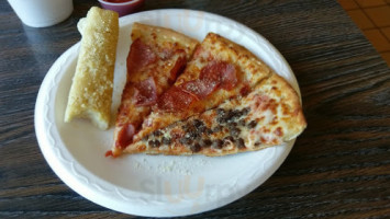 Bj's Pizza House food