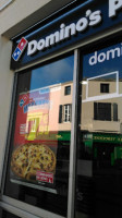 Domino's Pizza Les Herbiers food