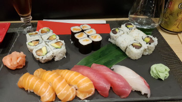 O-sushi Bar food