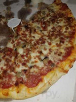 Toarminas Pizza South Lyon food