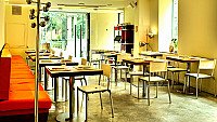 Botanico Cafe inside