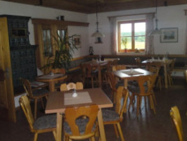 Gästehaus Café Habersetzer inside