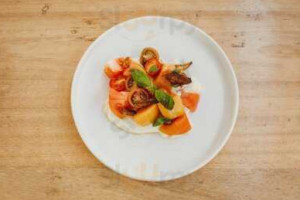 Savoca: A Californian Trattoria food