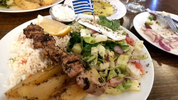 Eviva Taverne Grecque food