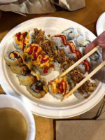Sushiyaa food
