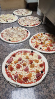 Pizzeria La Napolitana food