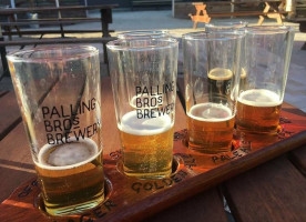 Palling Bros Brewery food
