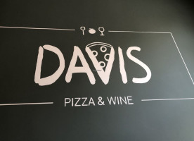 Davis Pizza Wine food