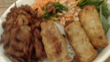 Bon Bistro, Vietnamese Cuisine food