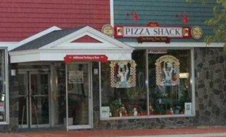 Pizza Shack outside