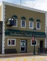 Anthony's Family And Pizzeria outside