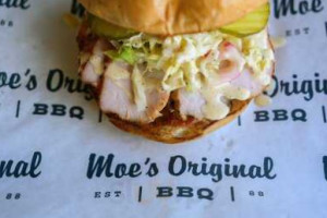 Moe's Original Bbq food