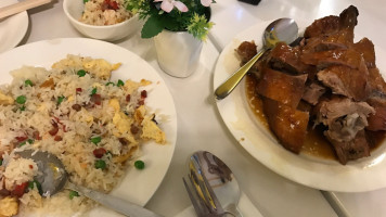 Three Sisters Bbq Chinese Restaurant food