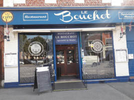 Le Bouchot inside