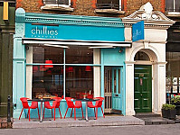 Chillies Tandoori inside