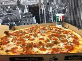 Times Square Pizzeria Italian Eatery food