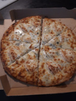 Pizza Moon food