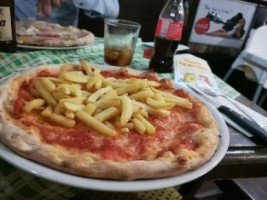 Tato's Pizzeria Birreria Hamburgheria Gourmet Paninoteca Street Food Consegna Domicilio food