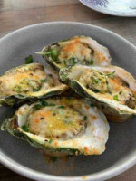 Even Keel Fish Oyster food