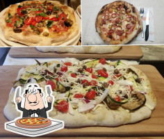 Pizzeria Civico2 In Piazza food