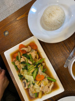 Cafe Khao Neow food