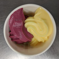 Toppings Frozen Yogurt food