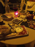 Café De La Cueva food