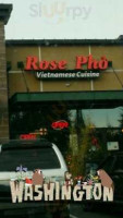 Rose Pho outside