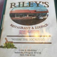 Riley’s And Lounge food