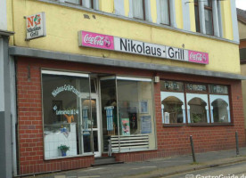 Nikolaus-Grill outside