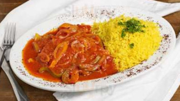 Maura's Mediterranean Cuisine food