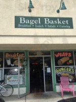 Bagel Basket outside