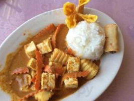 Kham's Thai Cuisine food