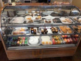 Bear Claw Bakery Cafe food