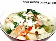 Express Thai Noodle Hut food