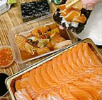 Hikuma Sushi food
