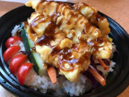 88 Asian Fusion And Sushi Burrito food