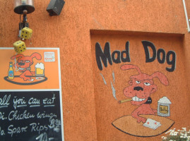 Mad Dog Bar & Diner outside