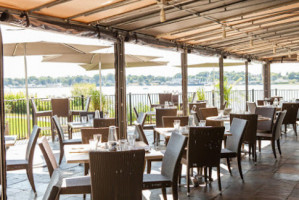 Boat House Waterfront Dining food